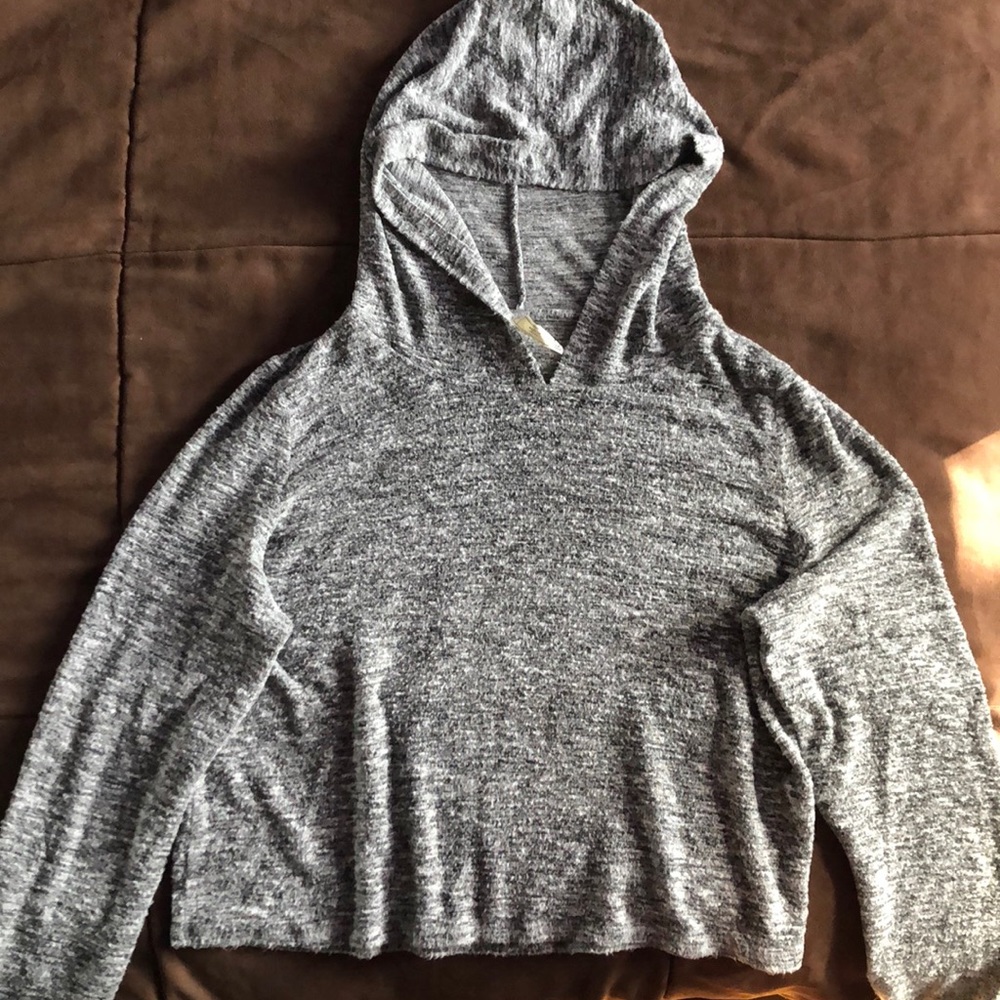Semi-Cropped hoodie